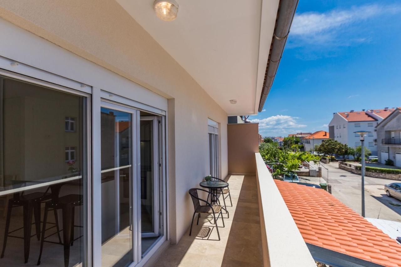 2Sis 2 Apartments Zadar Room photo